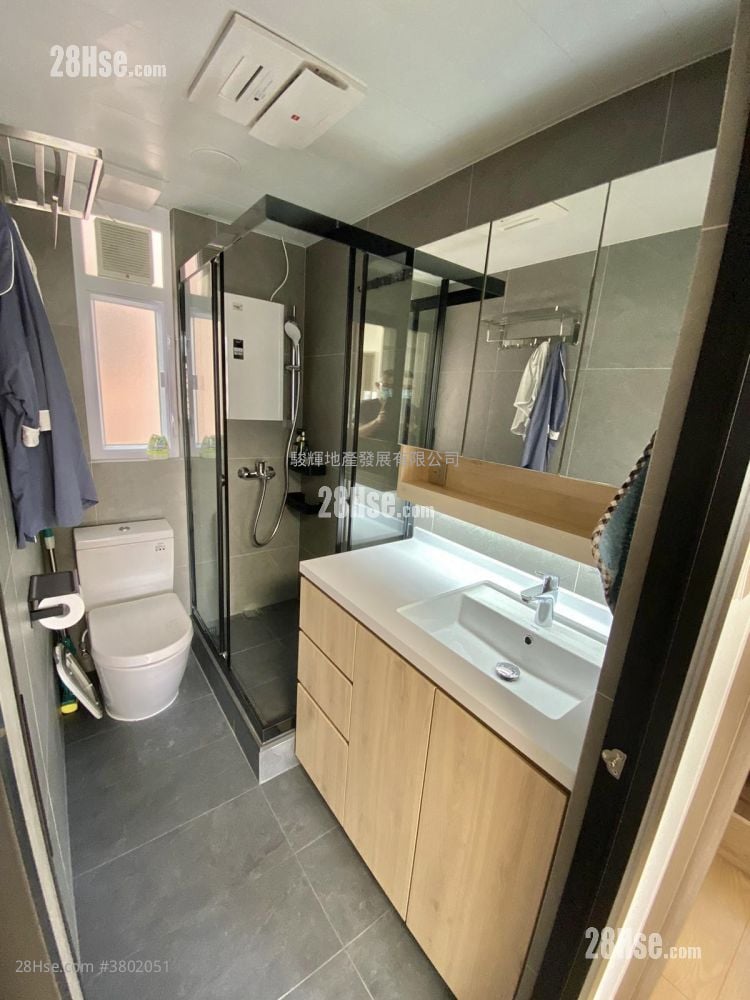 Season Mansion Sell 1 Bedroom , 1 Bathroom 319 ft²