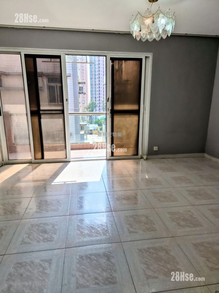 嘉福里 租盘 2 房 , 1 浴室 700 平方尺