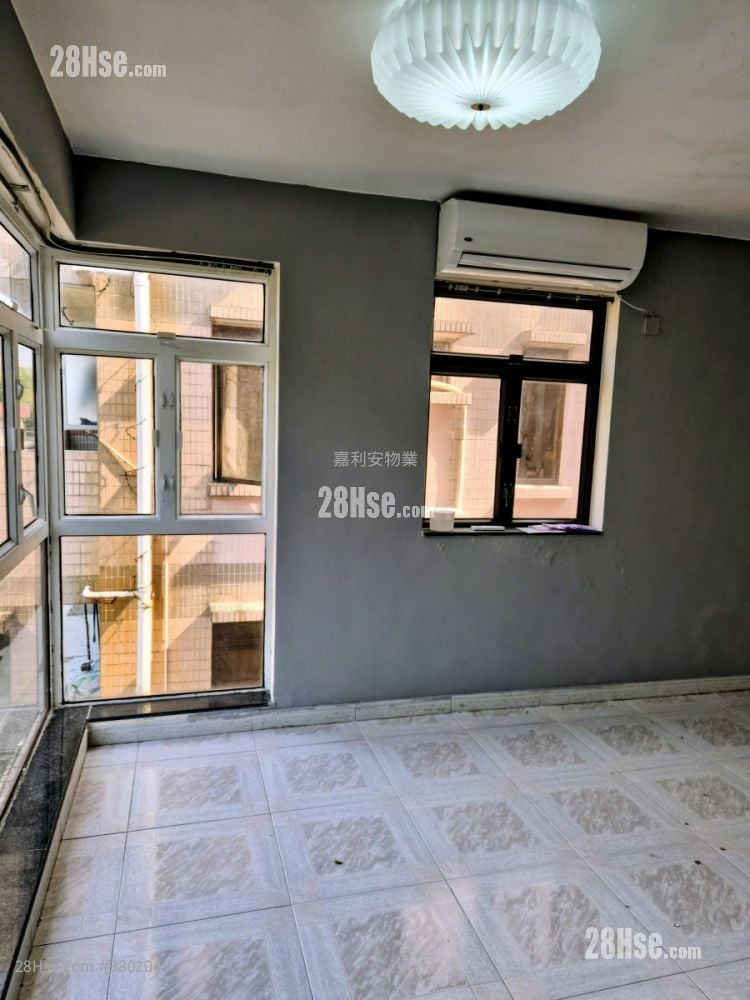 嘉福里 租盘 2 房 , 1 浴室 700 平方尺