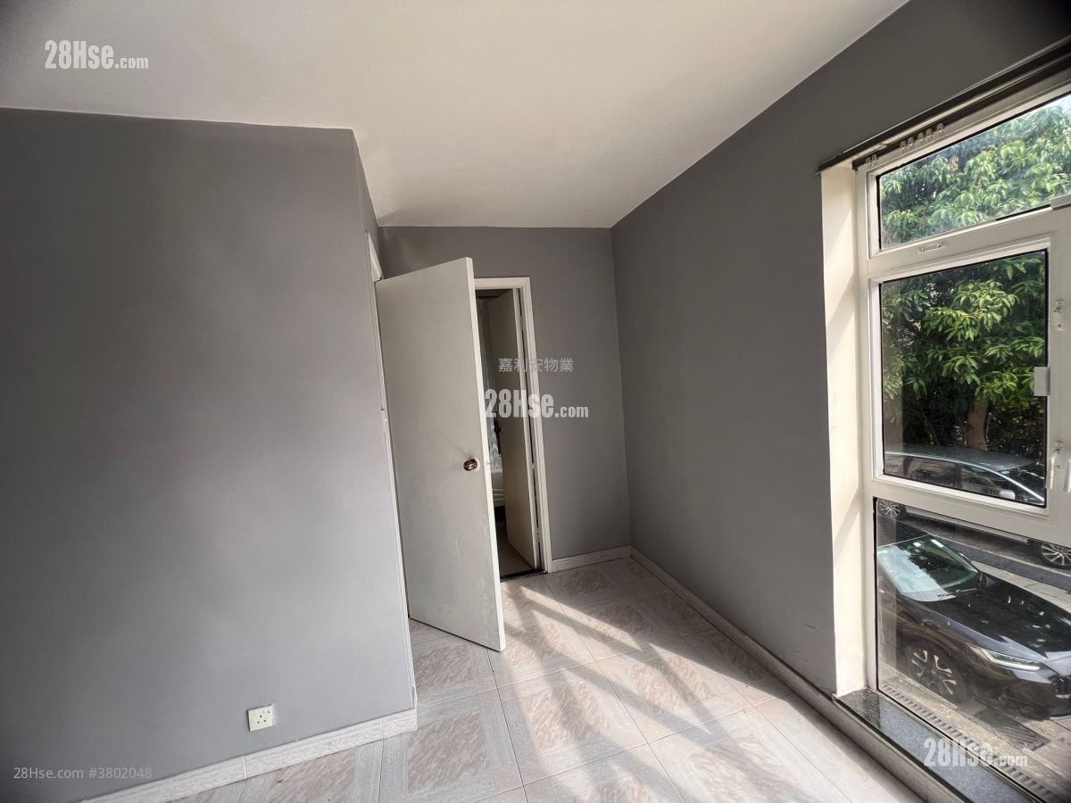 嘉福里 租盘 2 房 , 1 浴室 700 平方尺