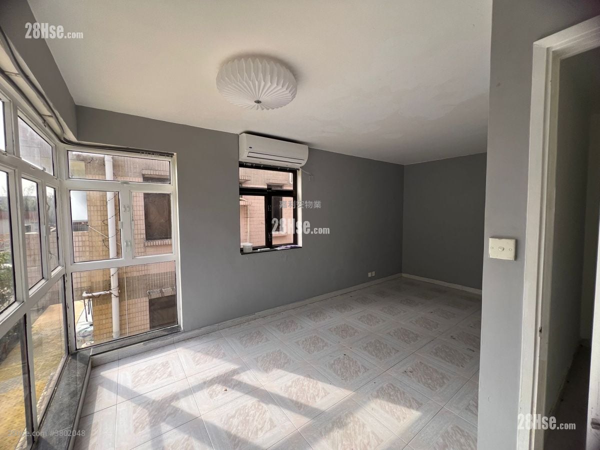 嘉福里 租盘 2 房 , 1 浴室 700 平方尺