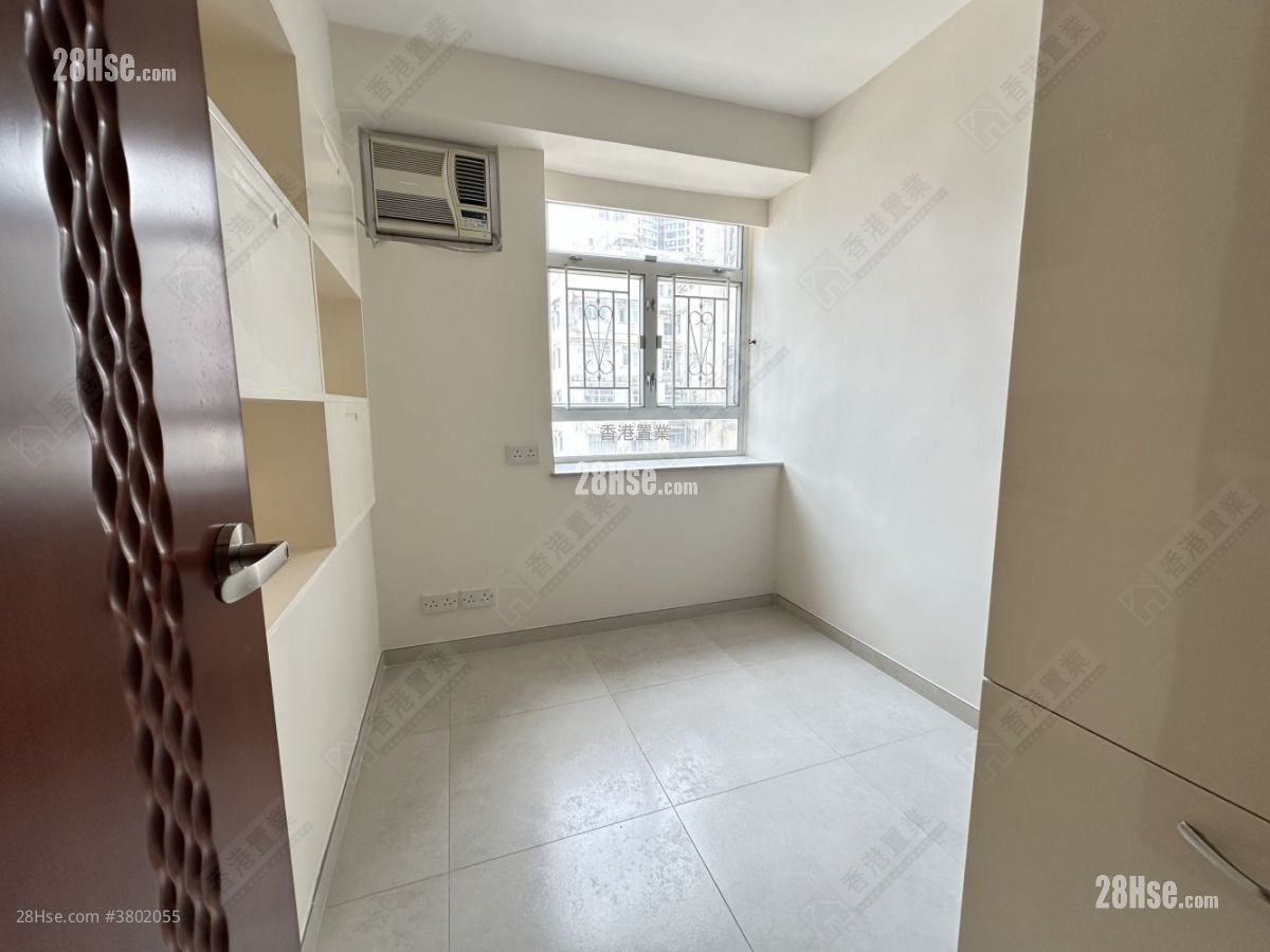 City Garden Sell 3 Bedrooms , 1 Bathroom 568 ft²