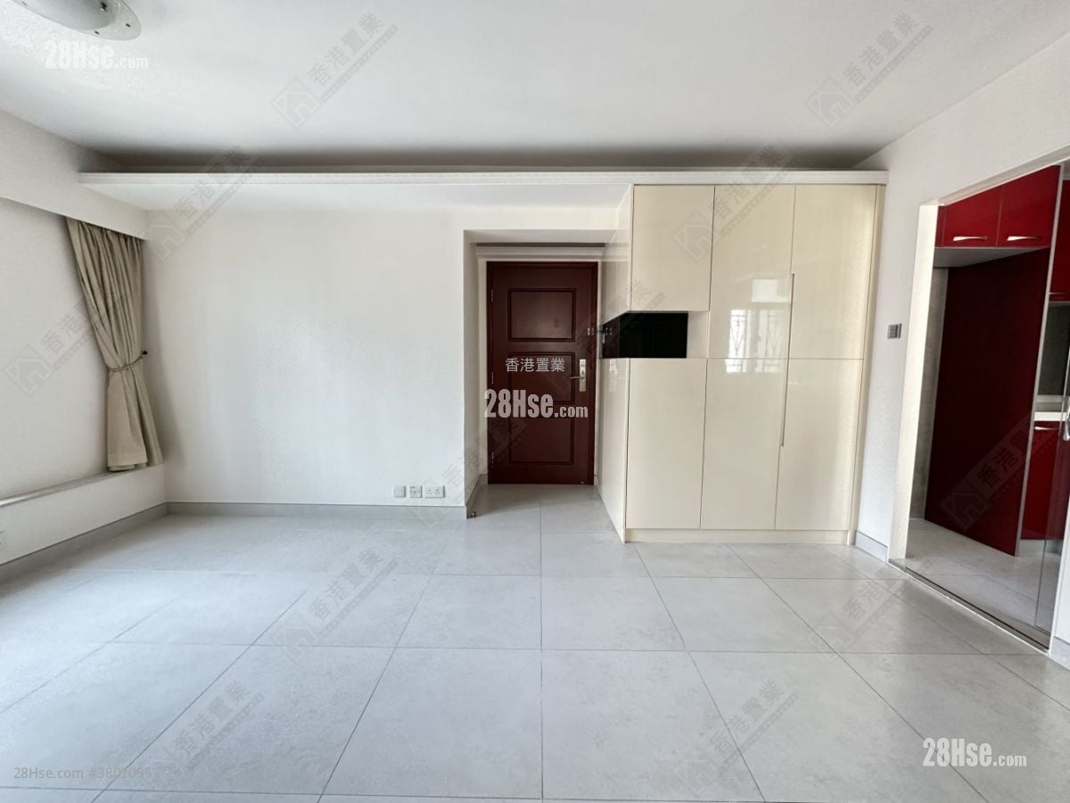 City Garden Sell 3 Bedrooms , 1 Bathroom 568 ft²