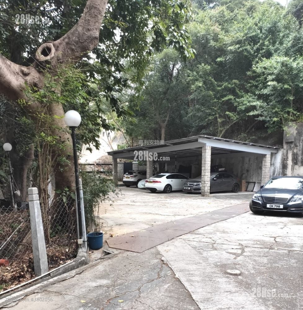 秀明别墅 租盘 3 房 , 2 浴室 1,000 平方尺