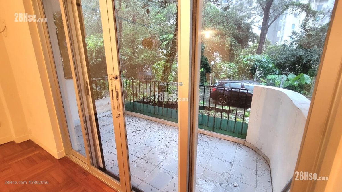 秀明别墅 租盘 3 房 , 2 浴室 1,000 平方尺