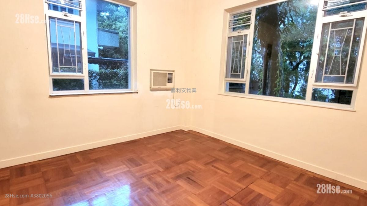 秀明别墅 租盘 3 房 , 2 浴室 1,000 平方尺