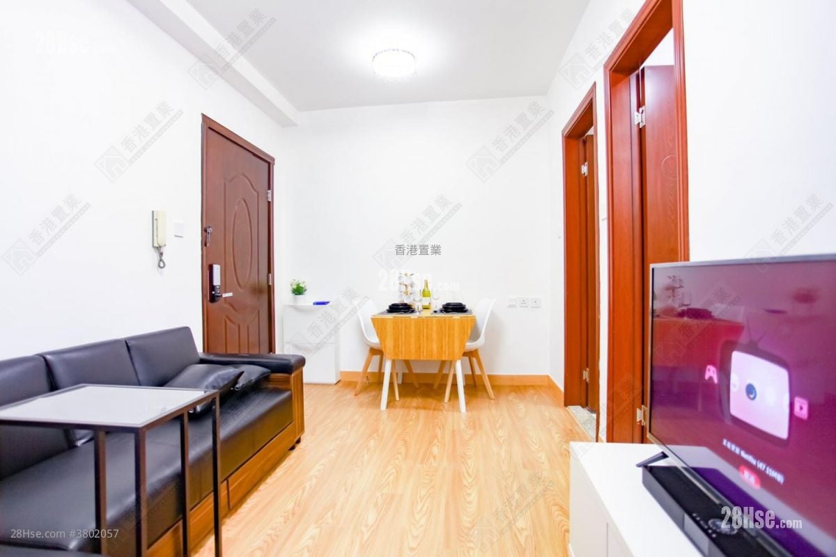 Dragon Centre Sell 1 Bedroom , 1 Bathroom 288 ft²