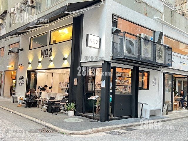 Dragon Centre Sell 1 Bedroom , 1 Bathroom 288 ft²