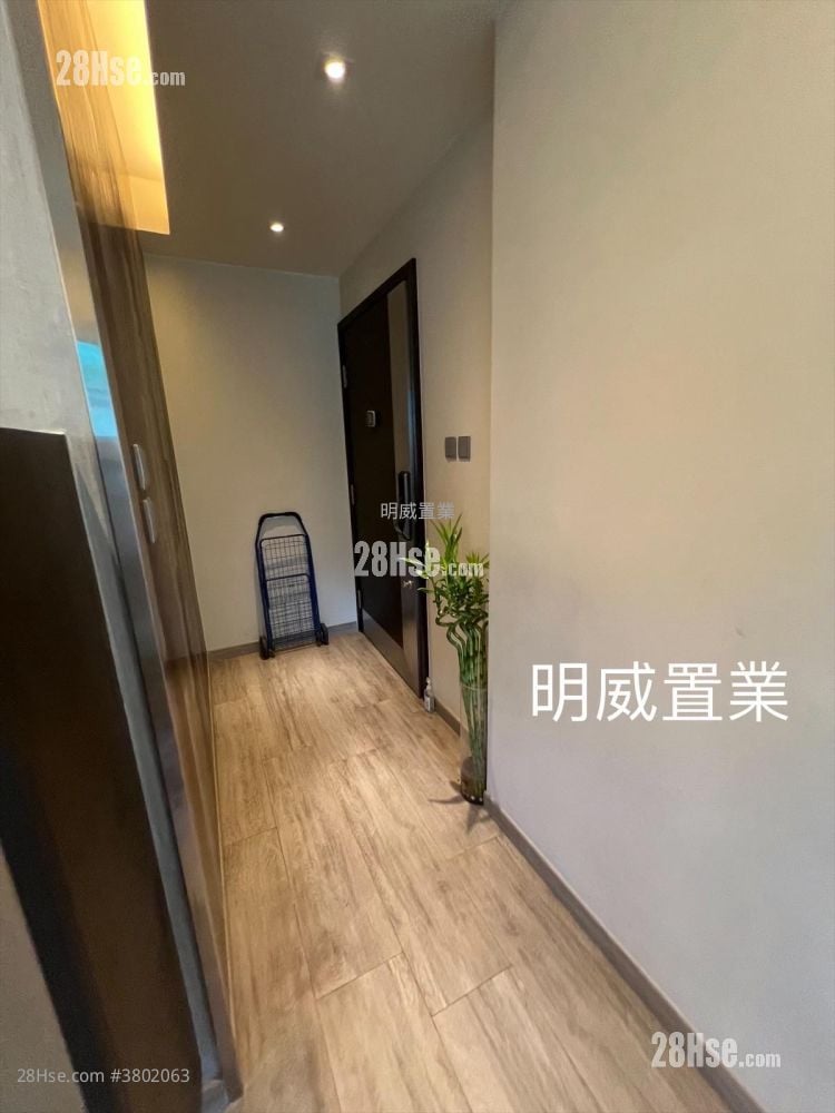 Wing Ying Mansion Sell 4 Bedrooms , 2 Bathrooms 996 ft²