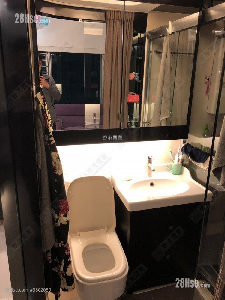 耀星华庭 租盘 1 浴室 322 平方尺