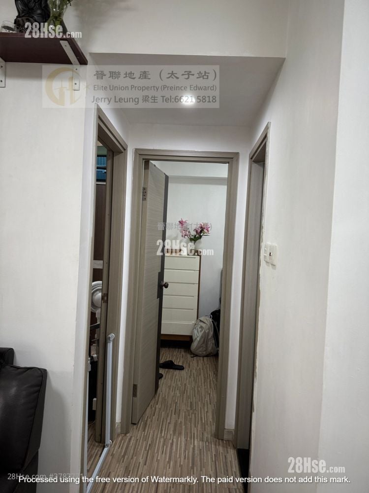 Tai On Court Sell 2 Bedrooms , 1 Bathroom 433 ft²
