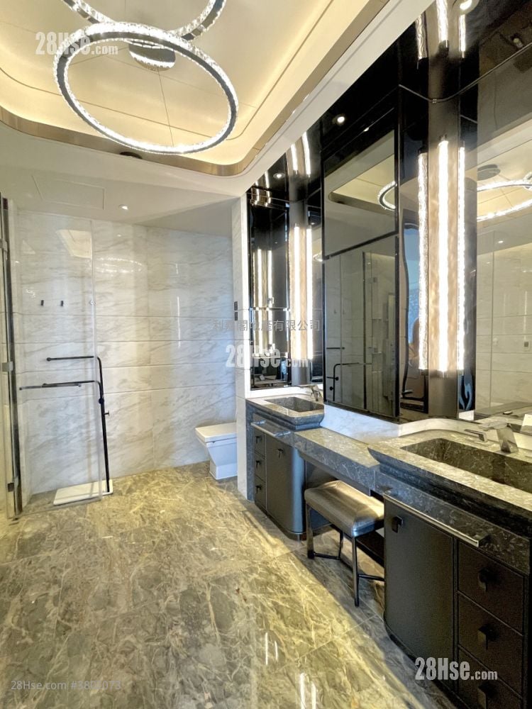 天铸 租盘 5+ 房 , 5+ 浴室 2,187 平方尺