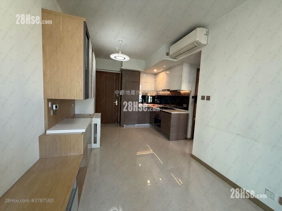 Aurora Rental 2 Bedrooms , 1 Bathroom 444 ft²