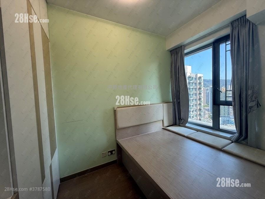 Aurora Rental 2 Bedrooms , 1 Bathroom 444 ft²