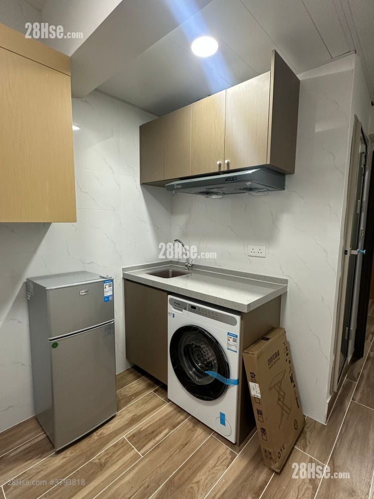 135-137 Belcher's St Rental Studio , 1 Bathroom 120 ft²