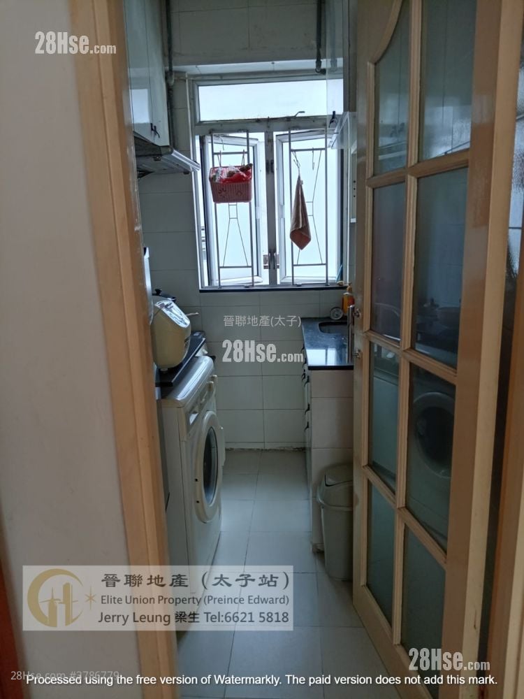 Anho House Sell 2 Bedrooms , 1 Bathroom 380 ft²