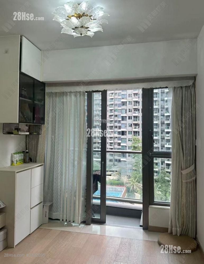 Solaria Rental 2 Bedrooms , 1 Bathroom 456 ft²