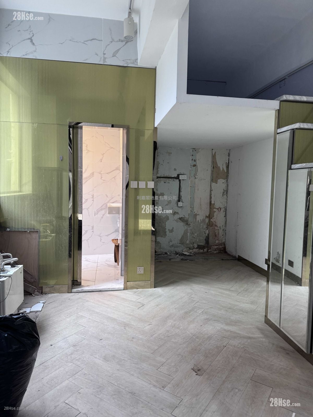 1A La Salle Road Rental 3 Bedrooms 1,700 ft²