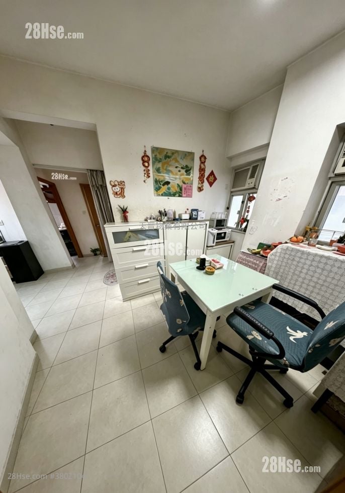 黄埔新村 售盘 3 房 , 1 浴室 498 平方尺