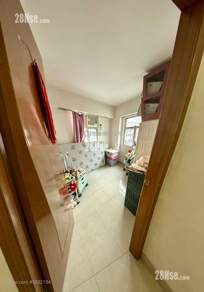 黄埔新村 售盘 3 房 , 1 浴室 498 平方尺