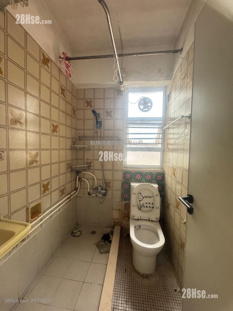 单幢楼房 售盘 1 房 , 1 浴室 259 平方尺