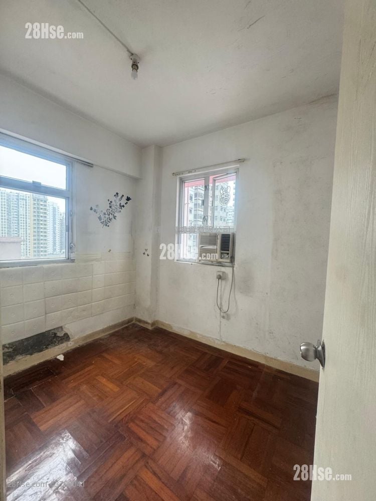 单幢楼房 售盘 1 房 , 1 浴室 259 平方尺