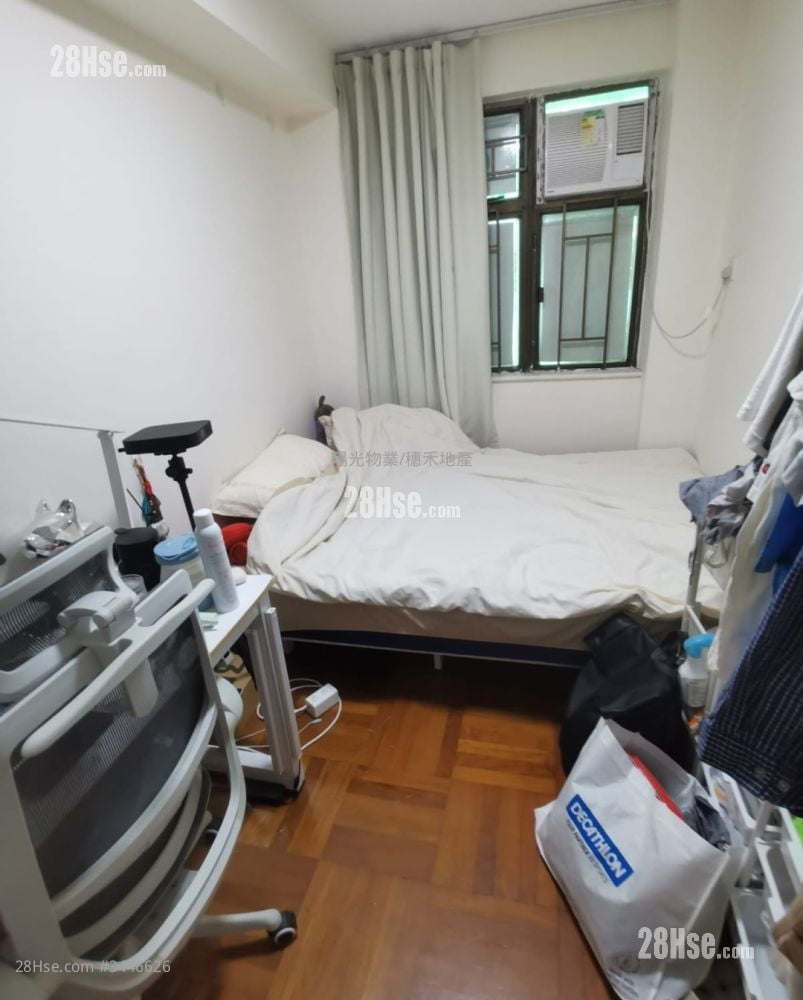Sui Wo Court Rental 2 Bedrooms , 1 Bathroom 457 ft²