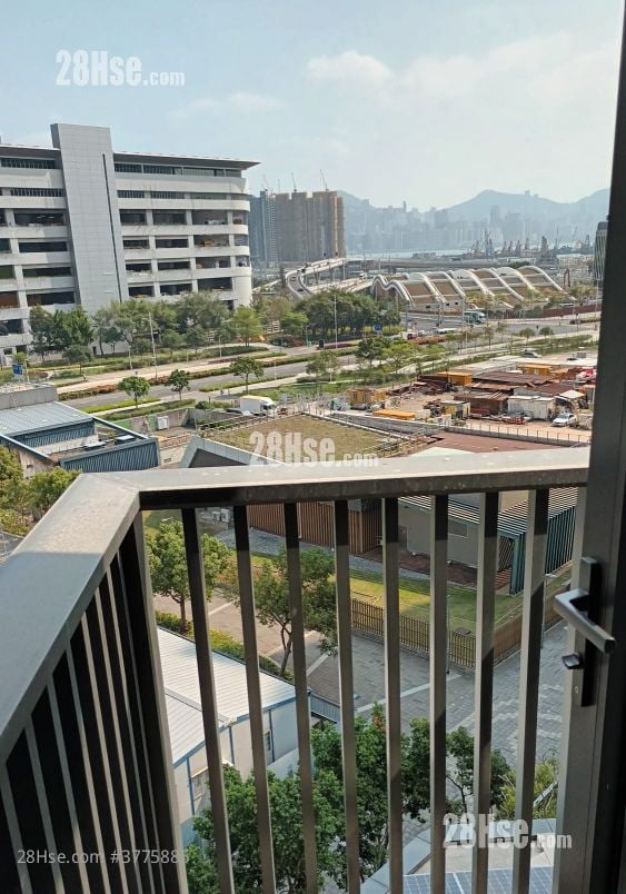 Victoria Skye Sell 3 Bedrooms , 2 Bathrooms 886 ft²