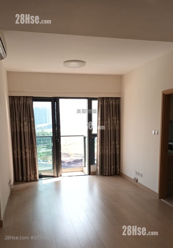 Victoria Skye Sell 3 Bedrooms , 2 Bathrooms 886 ft²