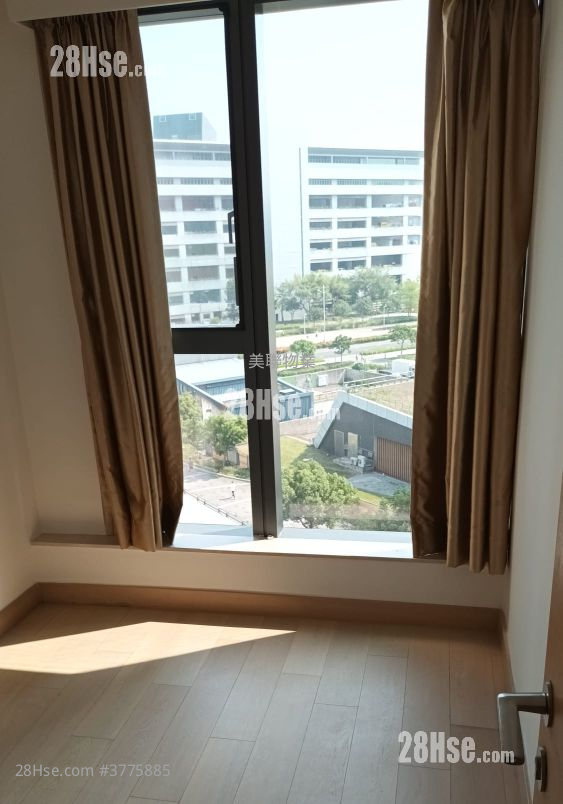 Victoria Skye Sell 3 Bedrooms , 2 Bathrooms 886 ft²