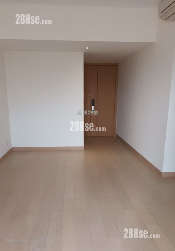 Victoria Skye Sell 3 Bedrooms , 2 Bathrooms 886 ft²