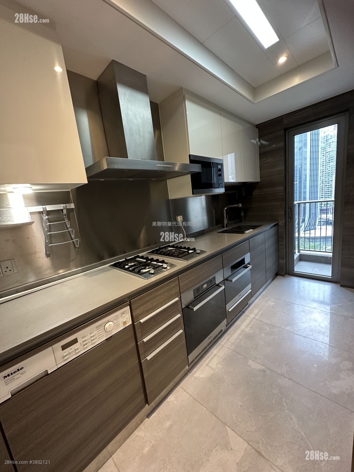 The Austin Rental 3 Bedrooms , 2 Bathrooms 966 ft²