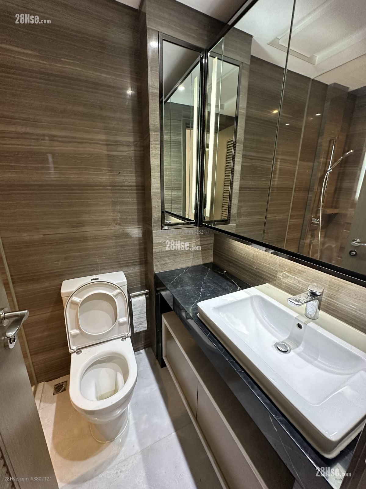 The Austin Rental 3 Bedrooms , 2 Bathrooms 966 ft²