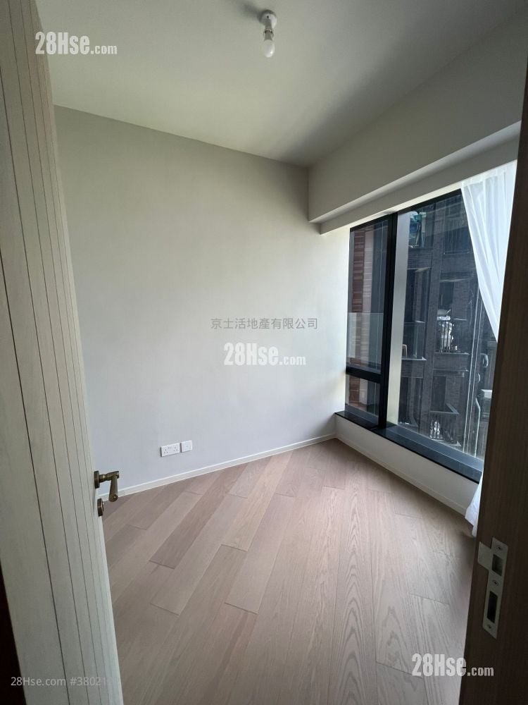 柏傲庄 租盘 358 平方尺