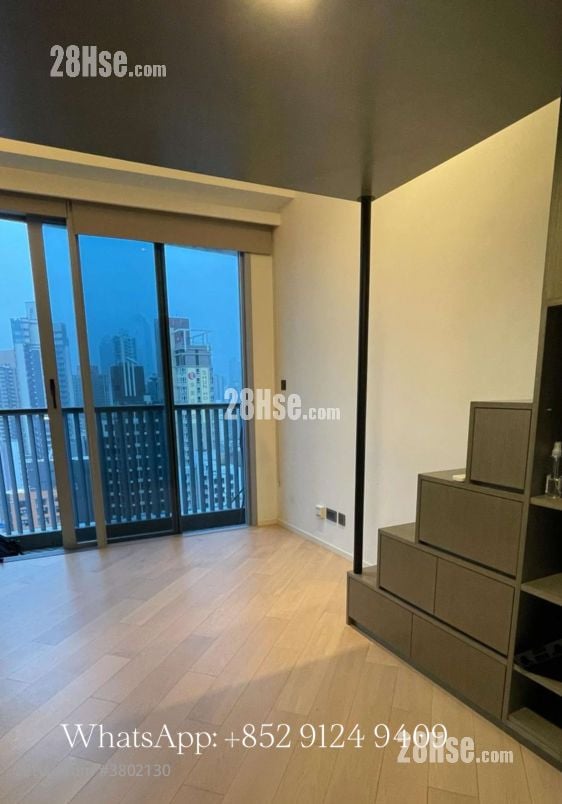 瑧蓺 租盘 221 平方尺