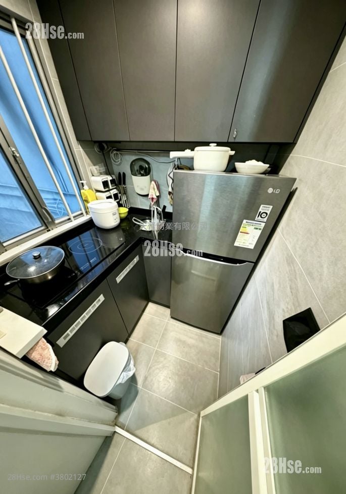 德民大厦 售盘 2 房 , 1 浴室 321 平方尺