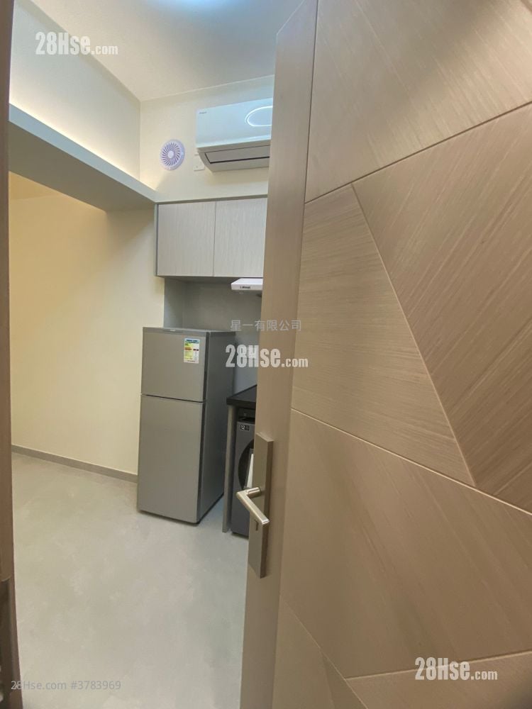 Bay View Mansion Rental Studio , 1 Bathroom 150 ft²