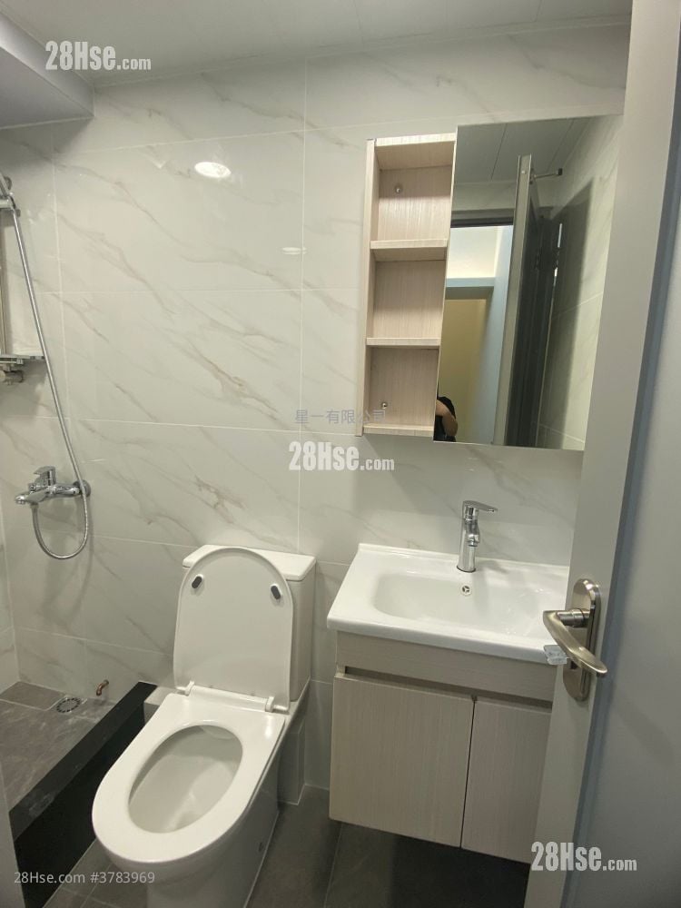 Bay View Mansion Rental Studio , 1 Bathroom 150 ft²