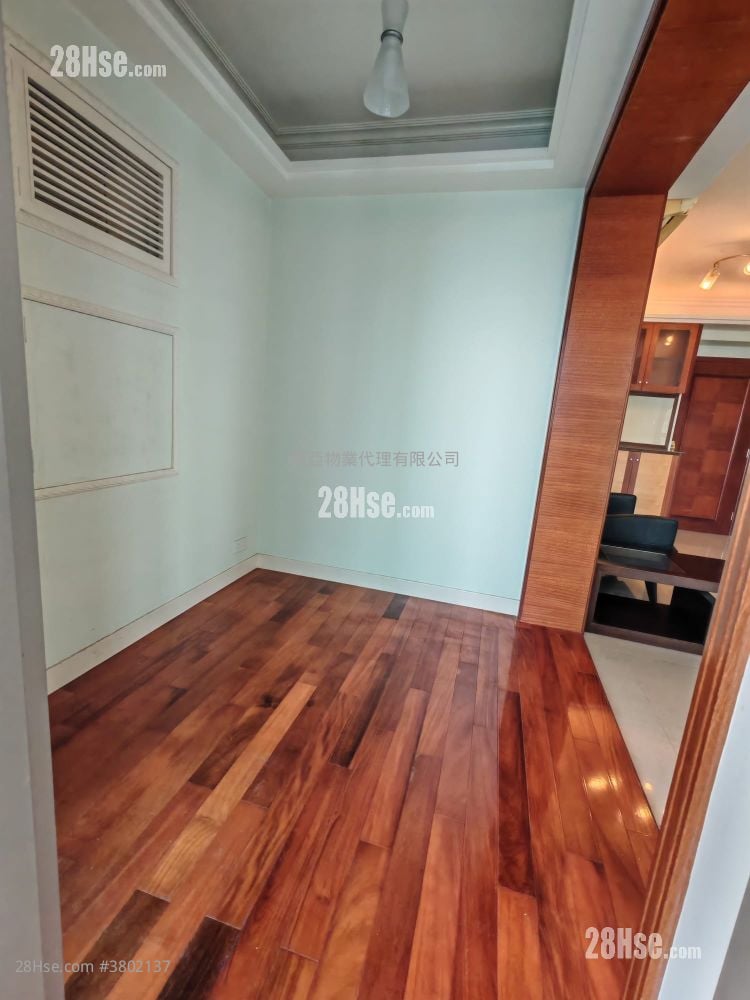 The Merton Sell 2 Bedrooms , 1 Bathroom 482 ft²