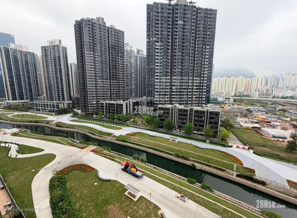 Monaco Sell 2 Bedrooms , 1 Bathroom 446 ft²