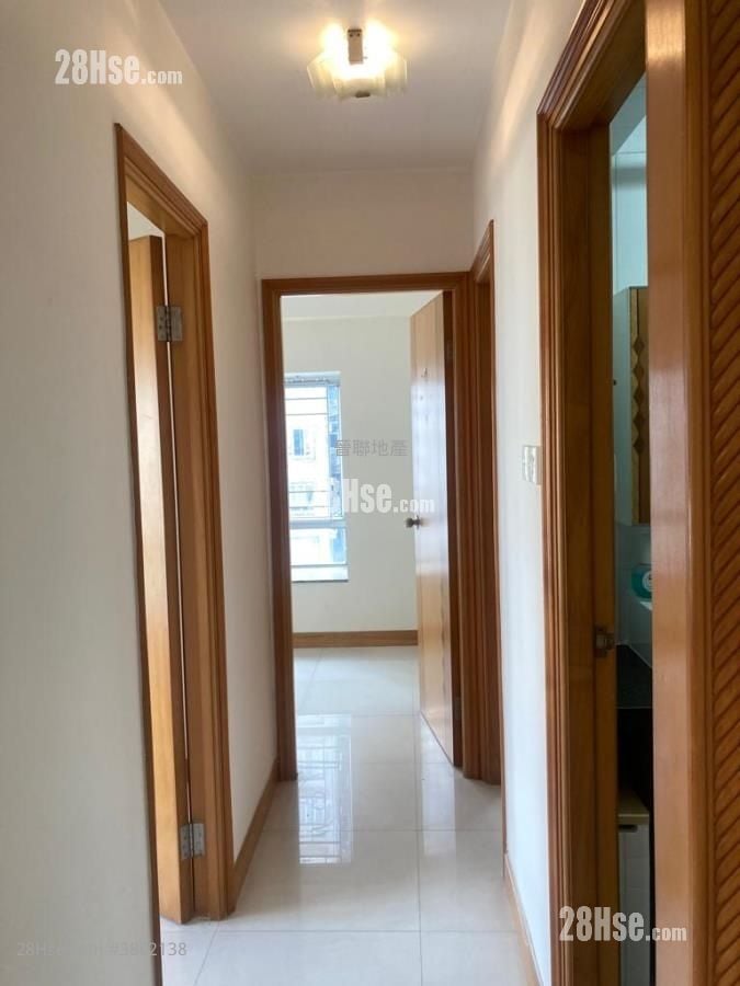 Greenview Garden Sell 3 Bedrooms , 1 Bathroom 688 ft²