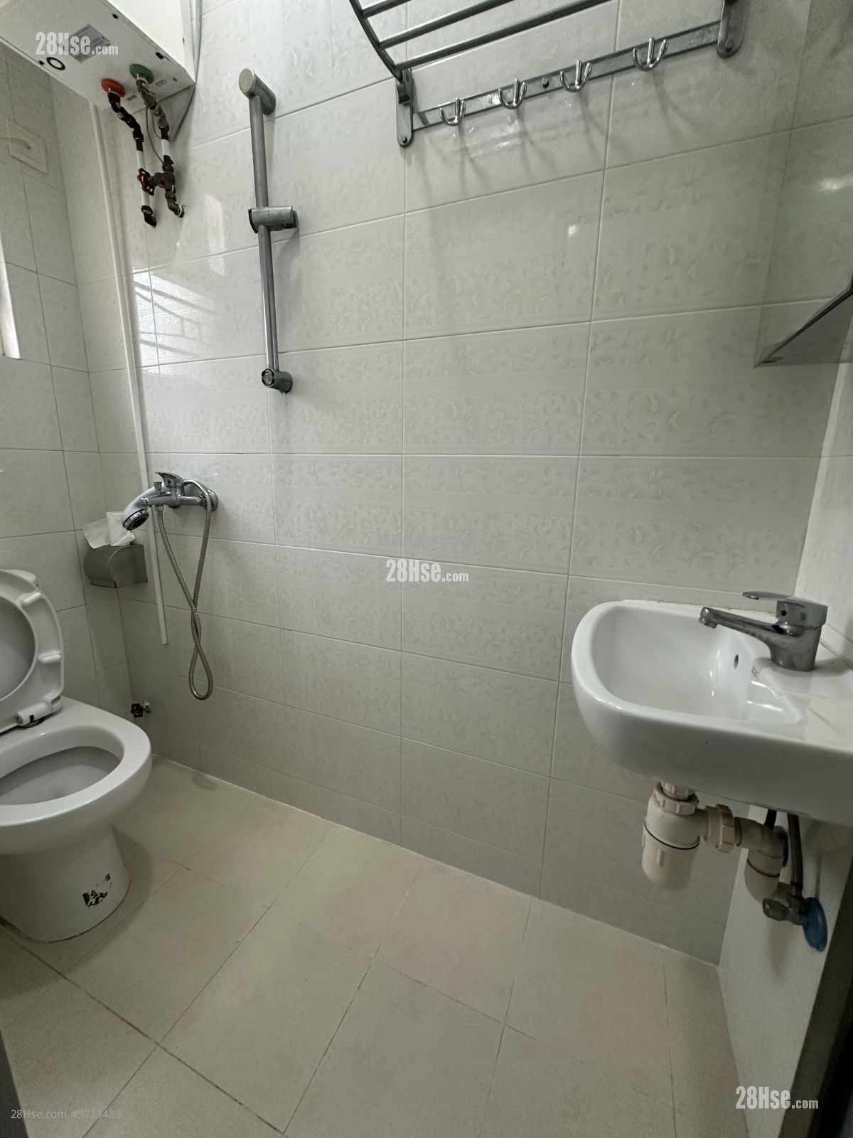 海宁大厦 租盘 2 房 279 平方尺