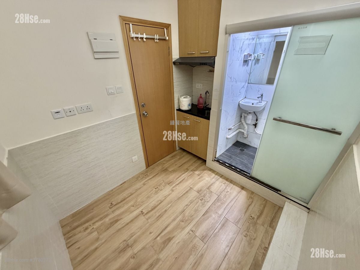 Old Mansion Rental Studio , 1 Bathroom 90 ft²