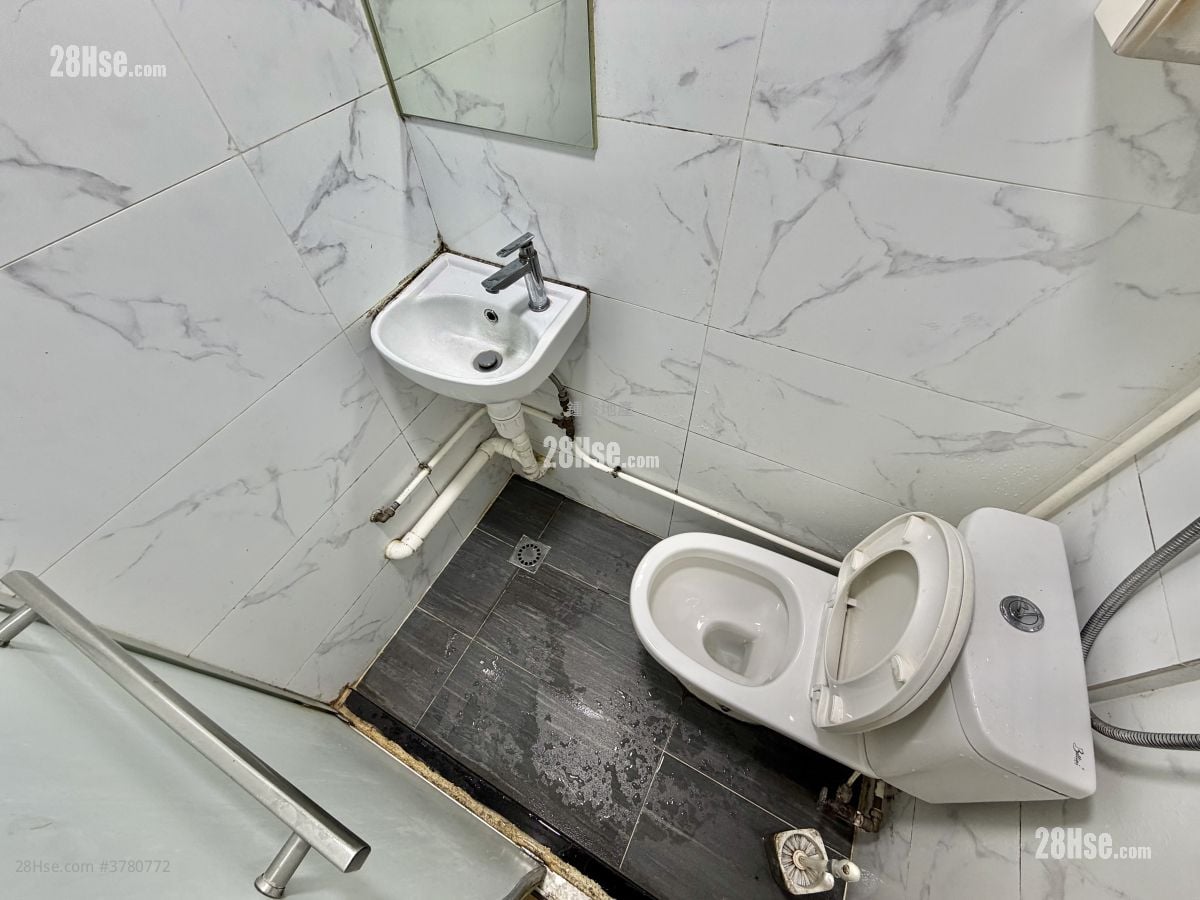 Old Mansion Rental Studio , 1 Bathroom 90 ft²