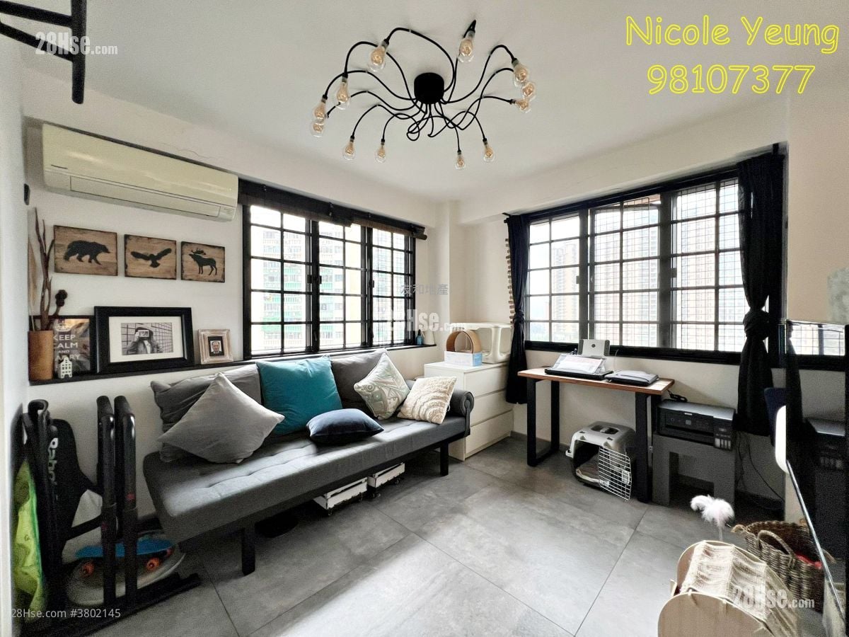 Greenfield Terrace Sell 2 Bedrooms , 2 Bathrooms 1,013 ft²