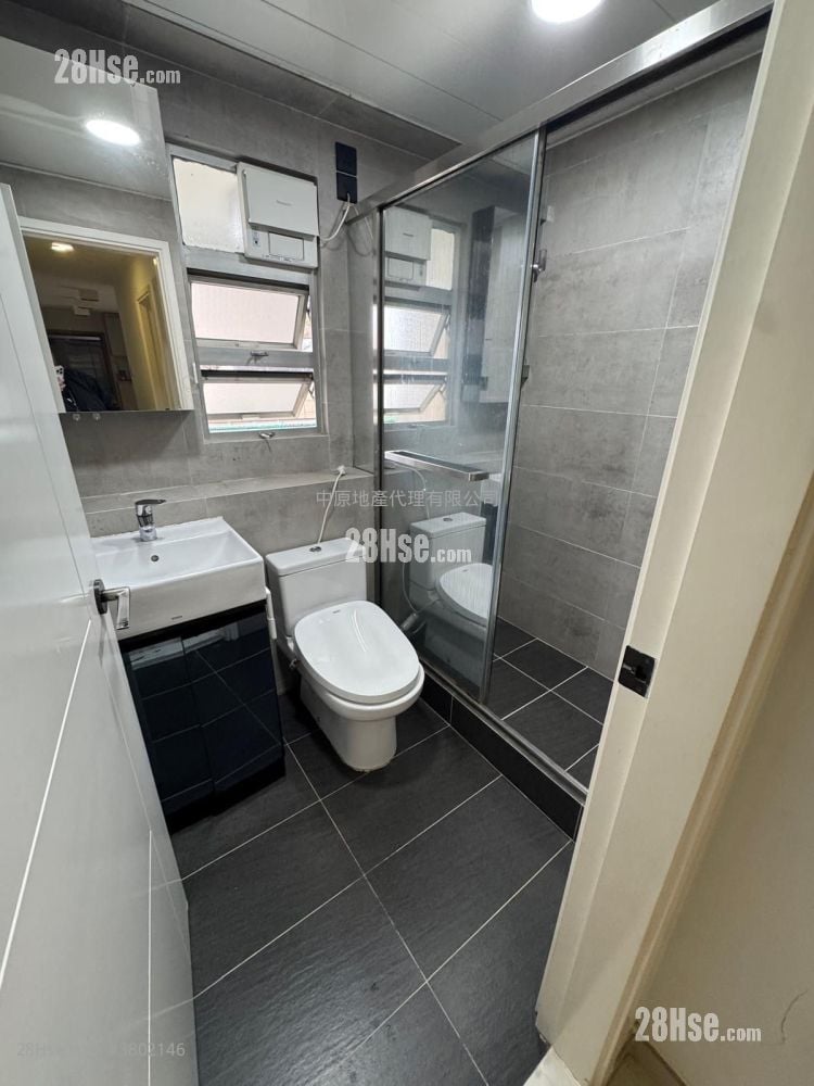 美孚新邨 售盘 2 房 588 平方尺