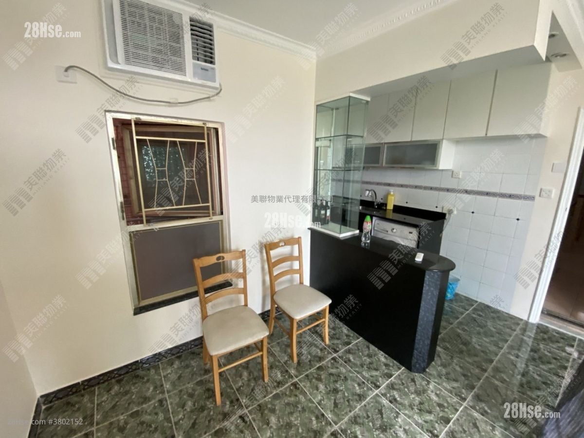 Avon Park Sell 3 Bedrooms 489 ft²