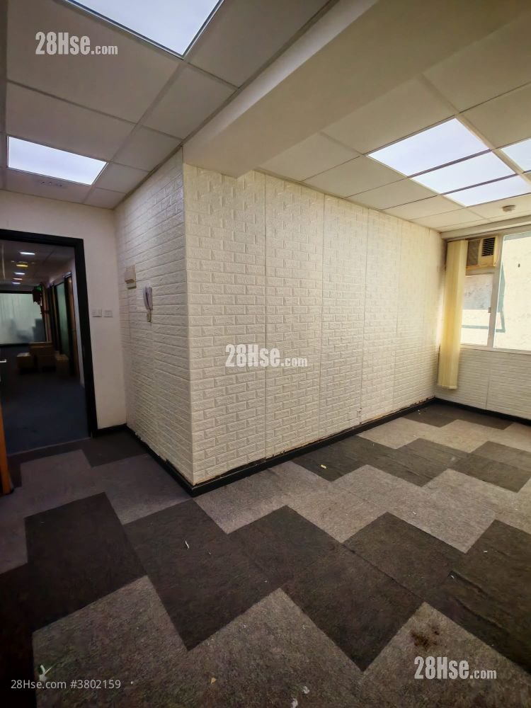 裕林工业大厦 租盘 280 平方尺