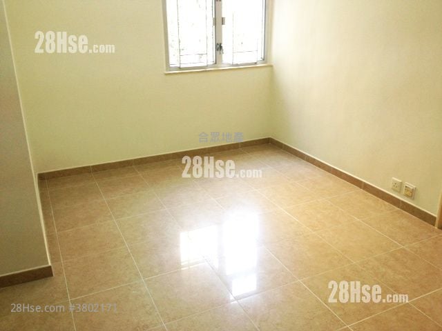 海宝花园 租盘 398 平方尺