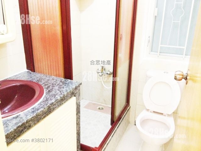 海宝花园 租盘 398 平方尺